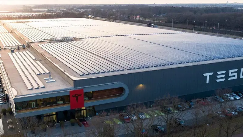 Tesla: dal Governo tedesco 1,4 miliardi per la gigafactory