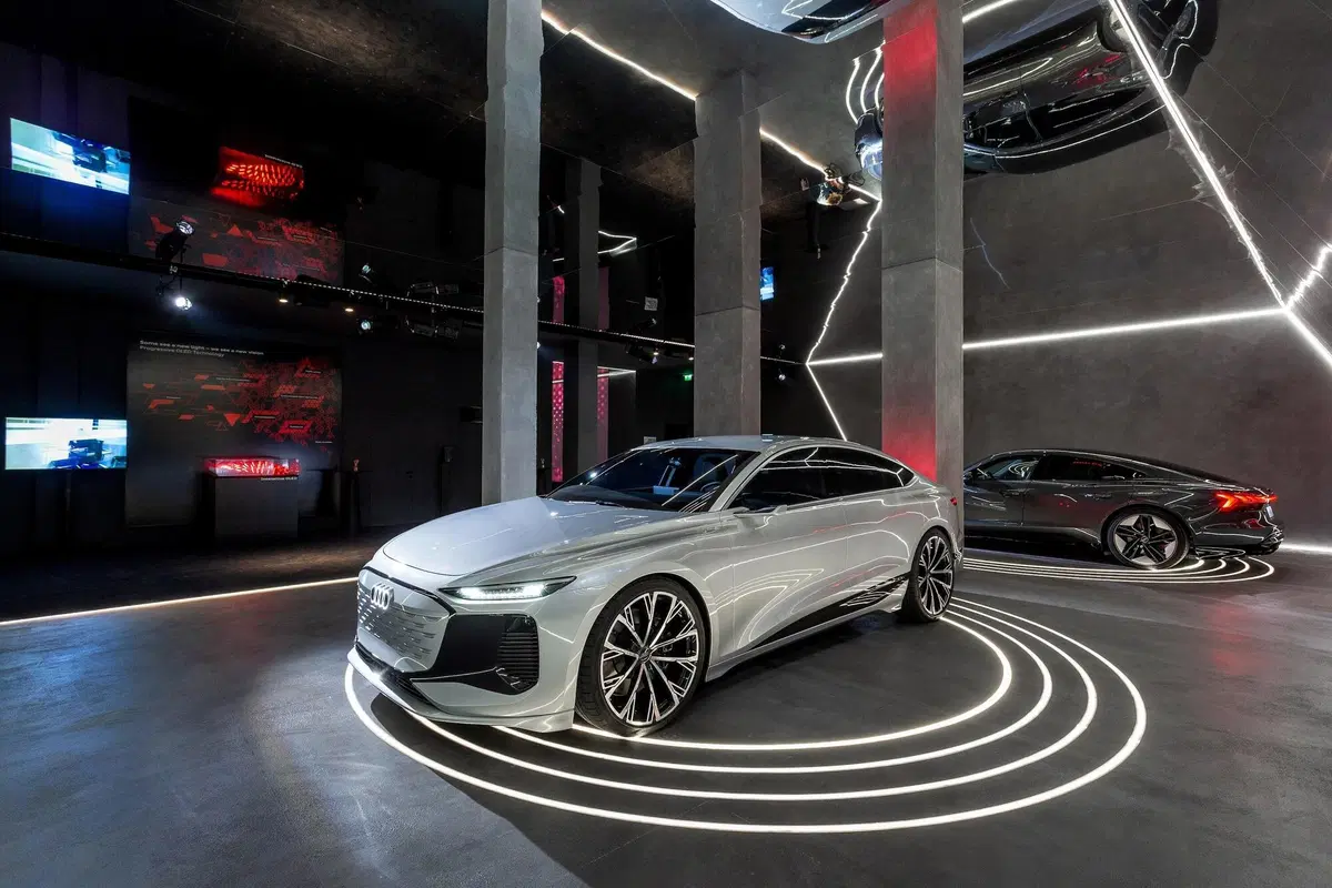 Elettrico, innovazione e futuro: Audi guarda avanti al Fuorisalone, ma senza forzare i tempi (11)
