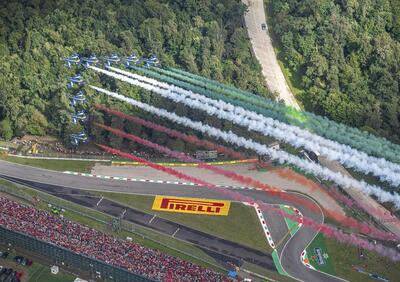 È partito il GP F1 2021, vivibile: Monza impoverita ma bella, Rosso tendente arancio ma speranzoso