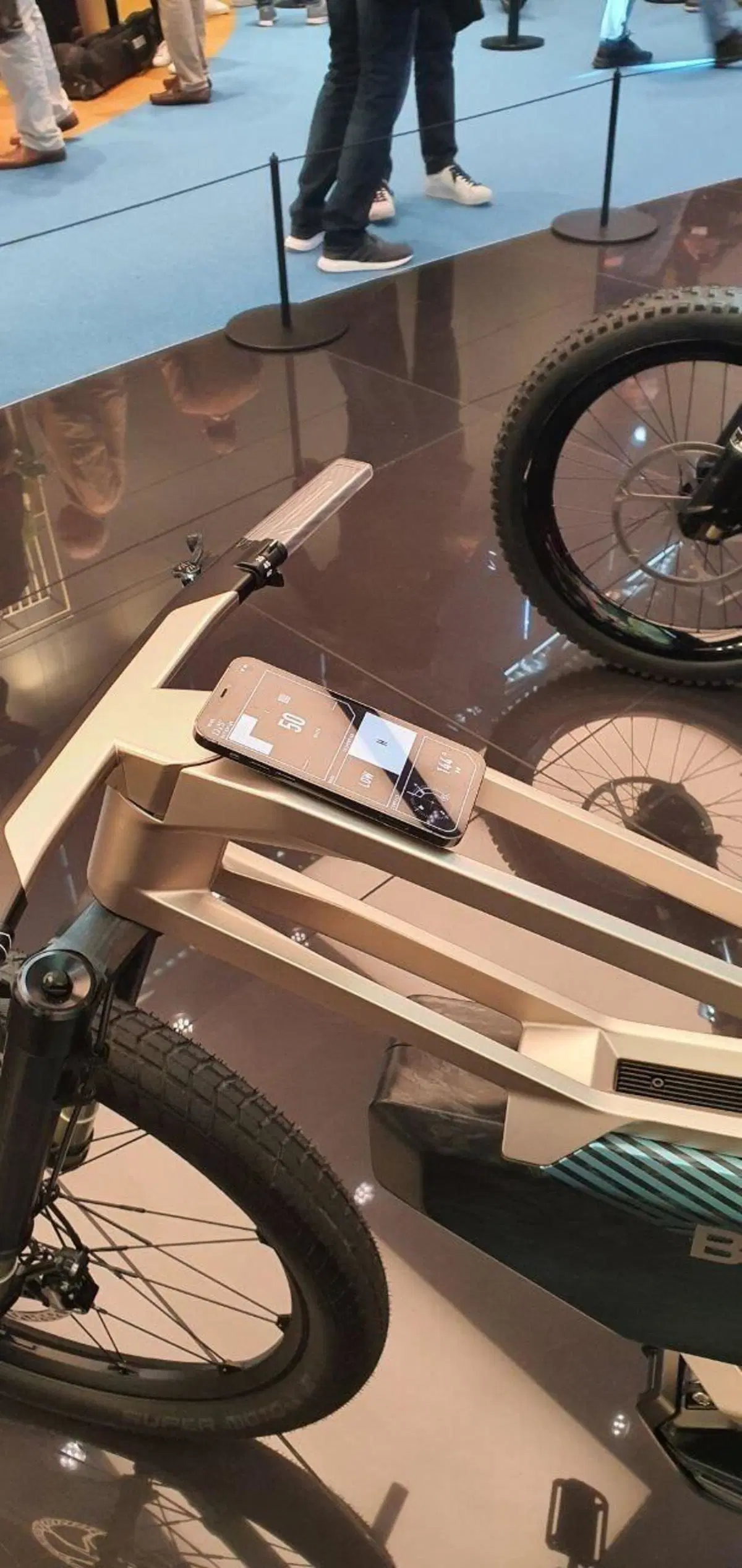 BMW Vision AMBY e i-Vision AMBY. Due proposte per la mobilità [VIDEO e GALLERY] (5)