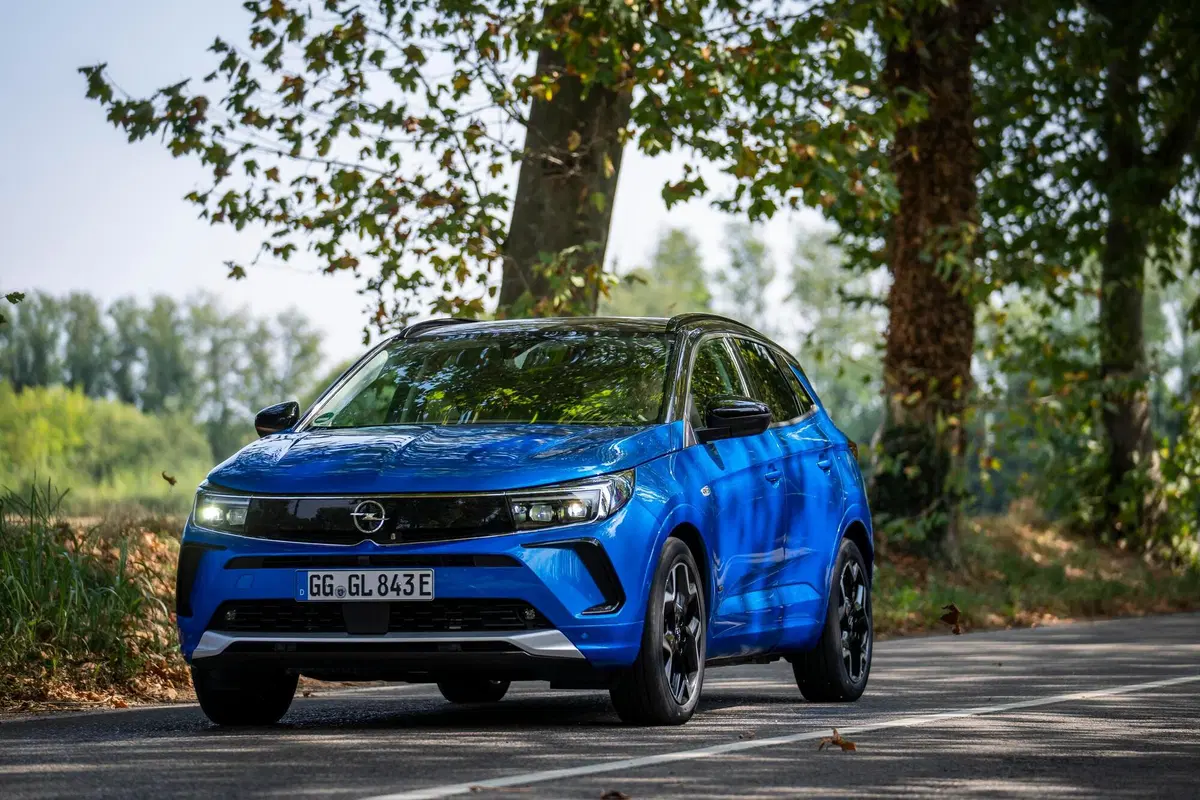 Prova Nuova Opel Grandland 2021, Il maquillage che ci voleva