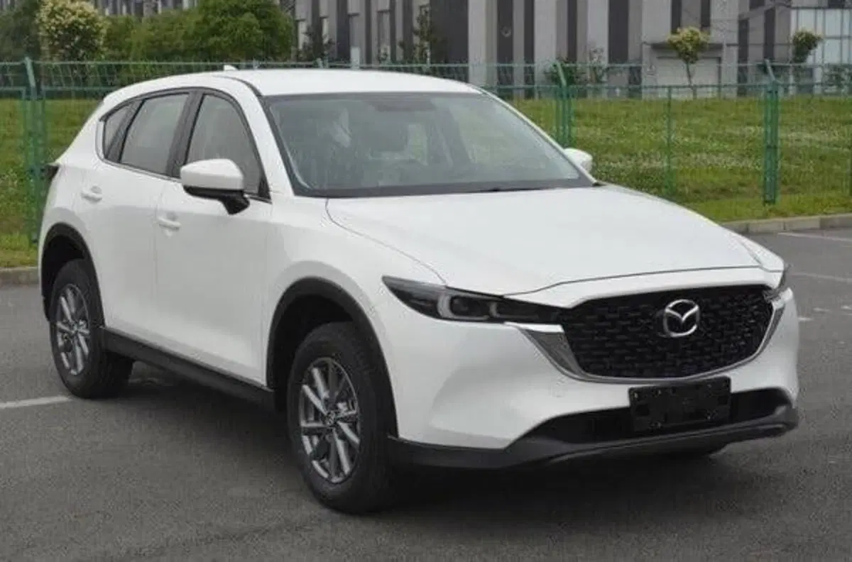 Mazda CX-5 nuove foto per il restyling 