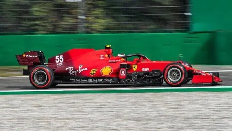 F1, Sainz: "Davanti a questi tifosi dobbiamo fare di pi&ugrave;"