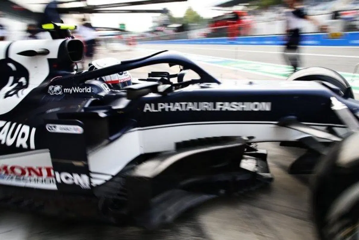 F1, GP Italia 2021: pole per Bottas (18)