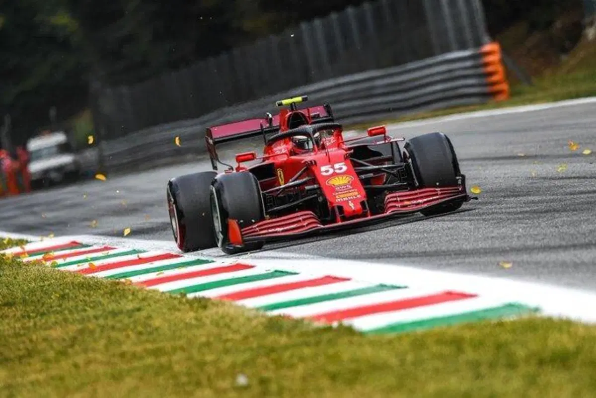F1, GP Italia 2021: pole per Bottas (62)