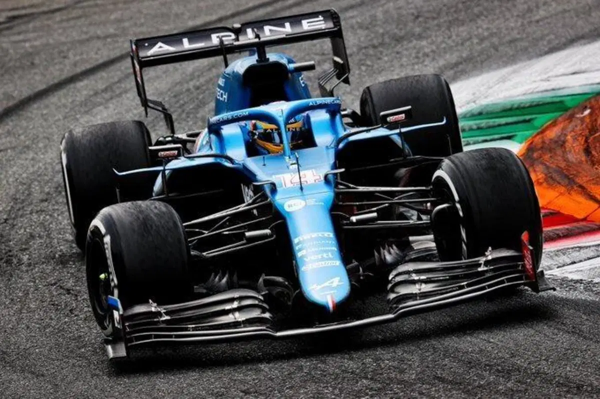 F1, GP Italia 2021: pole per Bottas (69)