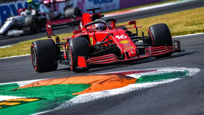 F1, Leclerc: "Possiamo mettere pressione alle McLaren"