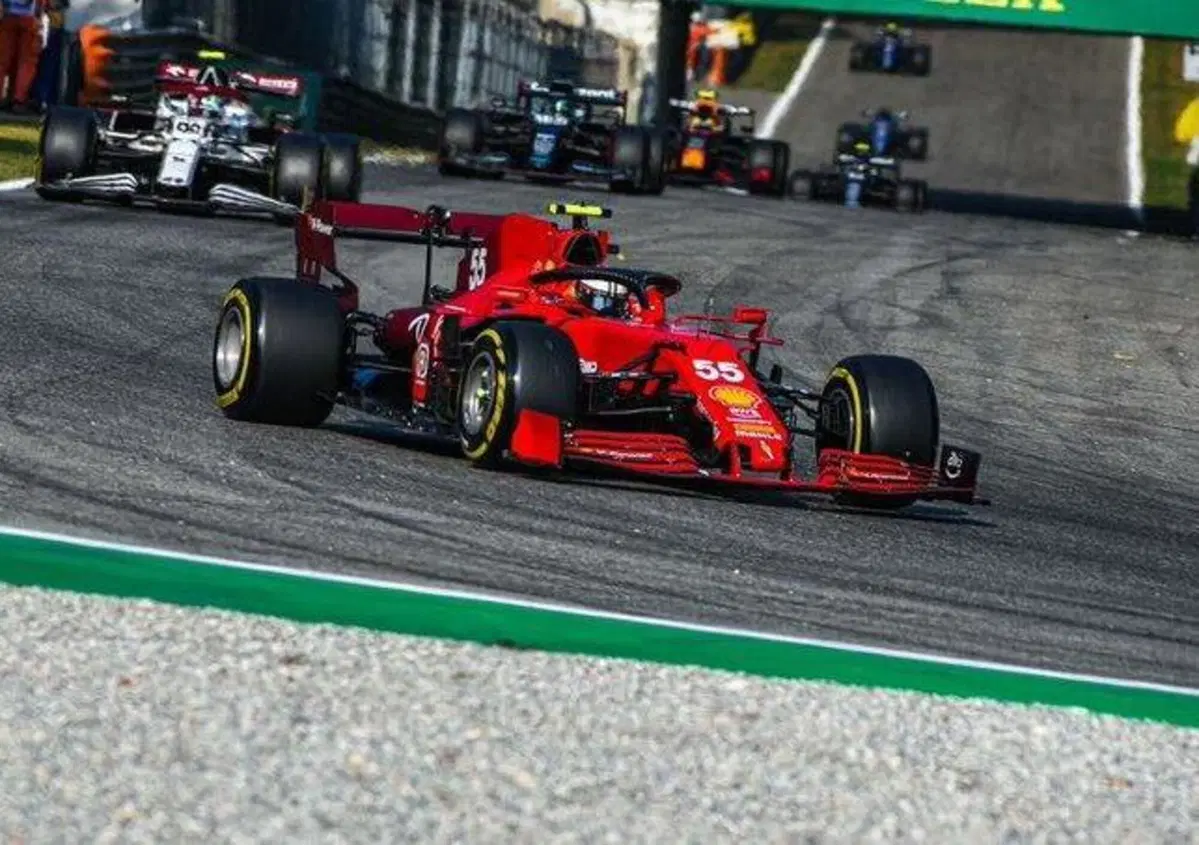 F1, Sainz in difficolt&agrave; nella sprint race per l'incidente nelle Libere 2