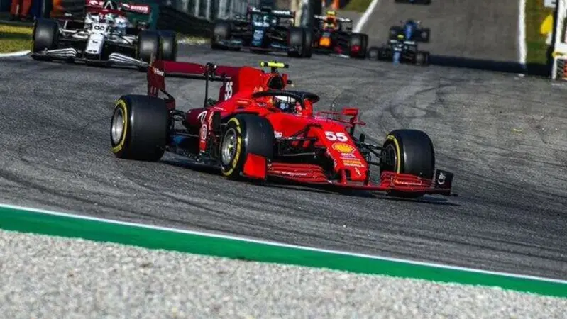 F1, Sainz in difficolt&agrave; nella sprint race per l'incidente nelle Libere 2