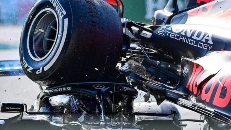 F1, GP Italia 2021: Verstappen penalizzato di tre posizioni in Russia per l&#039;incidente con Hamilton