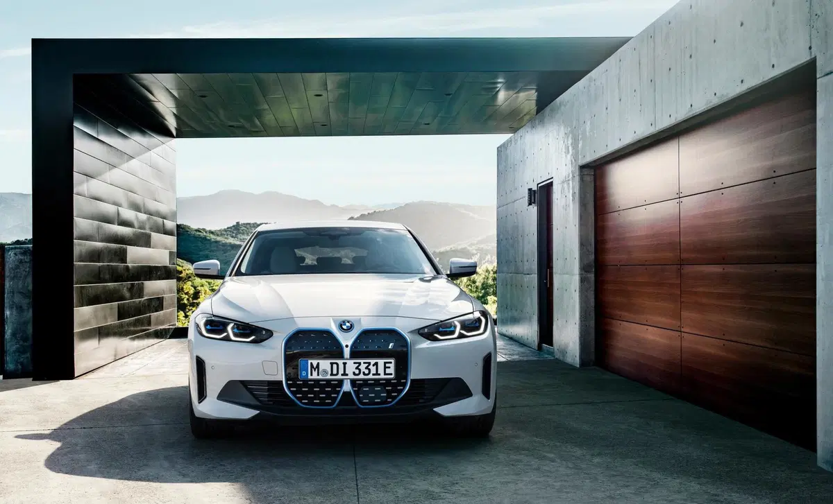 BMW i4 i4 edrive35 Sport (21)