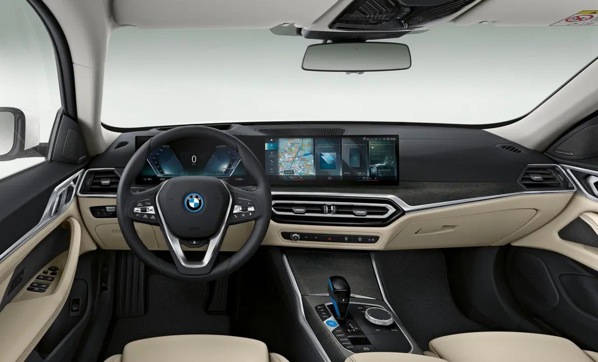 BMW i4 i4 edrive35 Sport (29)