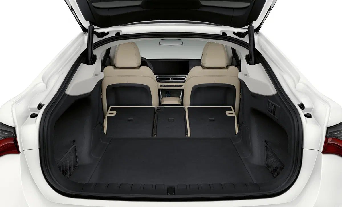 BMW i4 i4 edrive35 Sport (31)