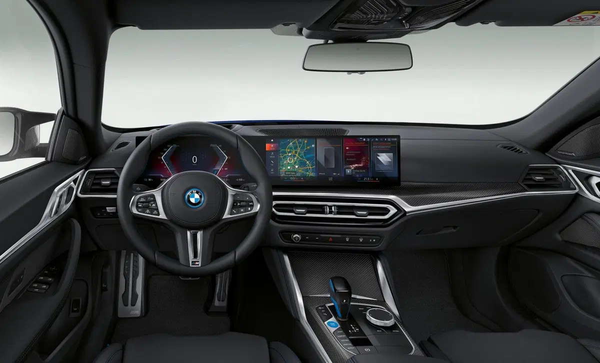BMW i4 i4 edrive35 Sport (32)
