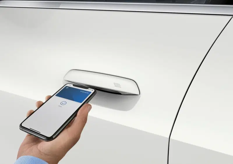 BMW i4 (35)