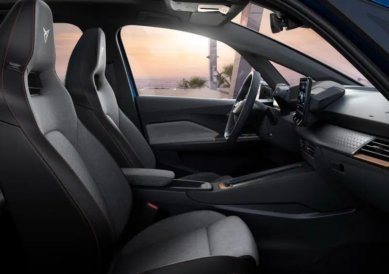 Cupra Born (2021-->>) (12)