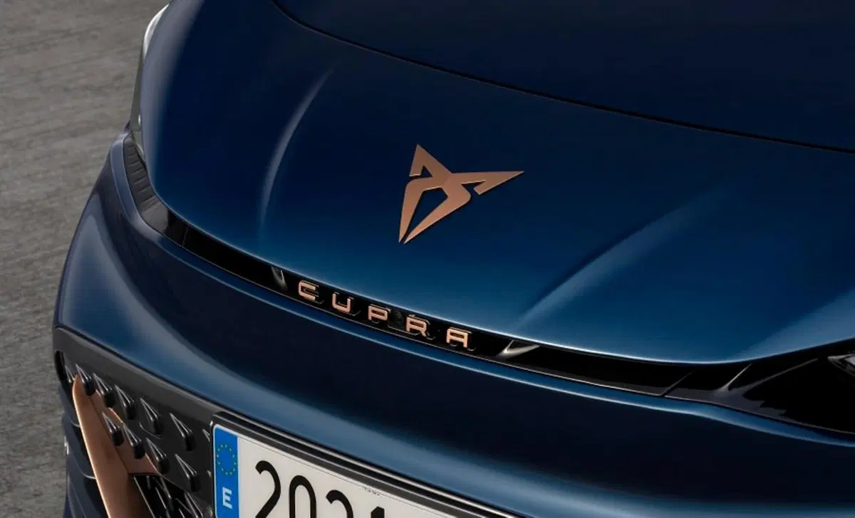 Cupra Born Born e-Boost 58kWh 231CV (16)