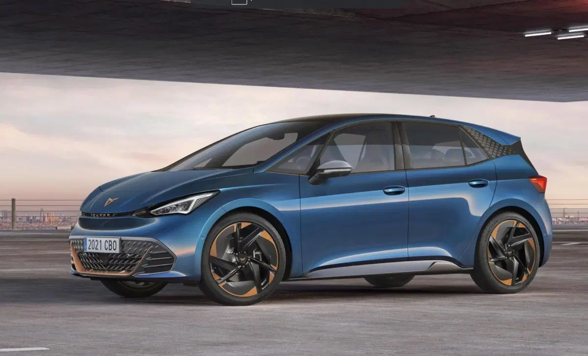 Cupra Born Born e-Boost 58kWh 231CV (8)