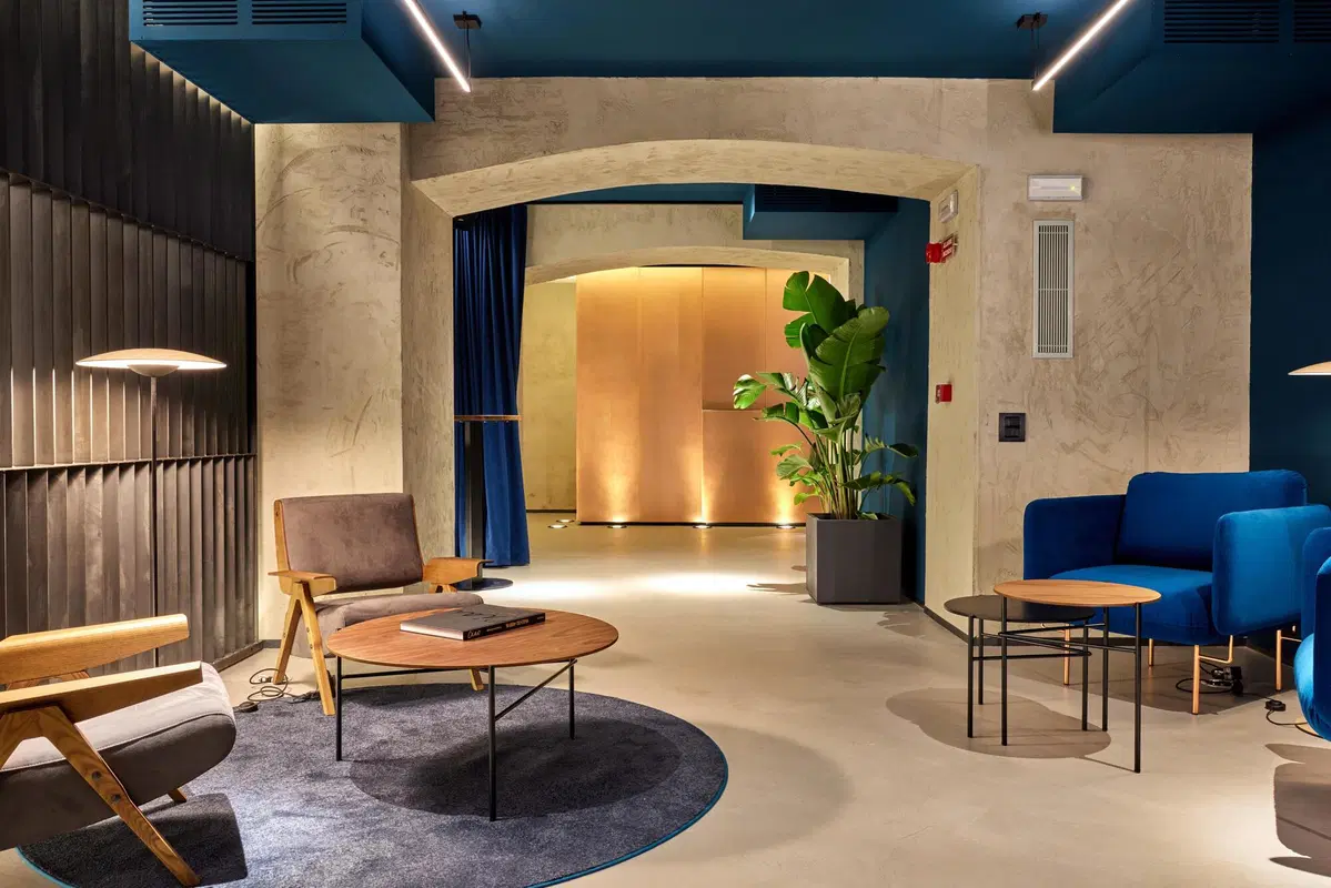 Nasce in Corso Como il Cupra Garage Milano (10)