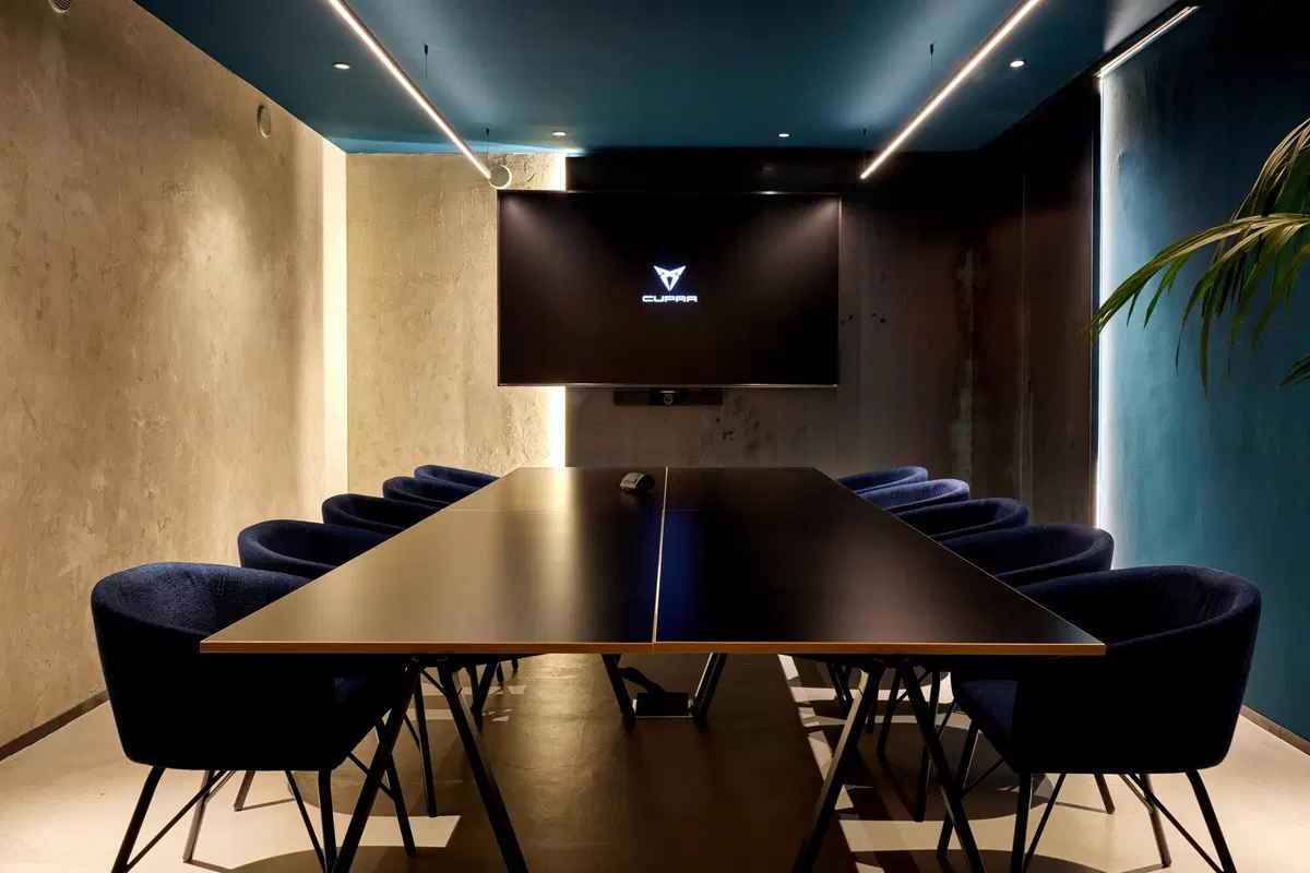 Nasce in Corso Como il Cupra Garage Milano (11)