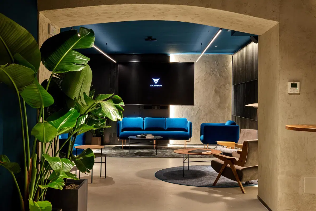 Nasce in Corso Como il Cupra Garage Milano (18)