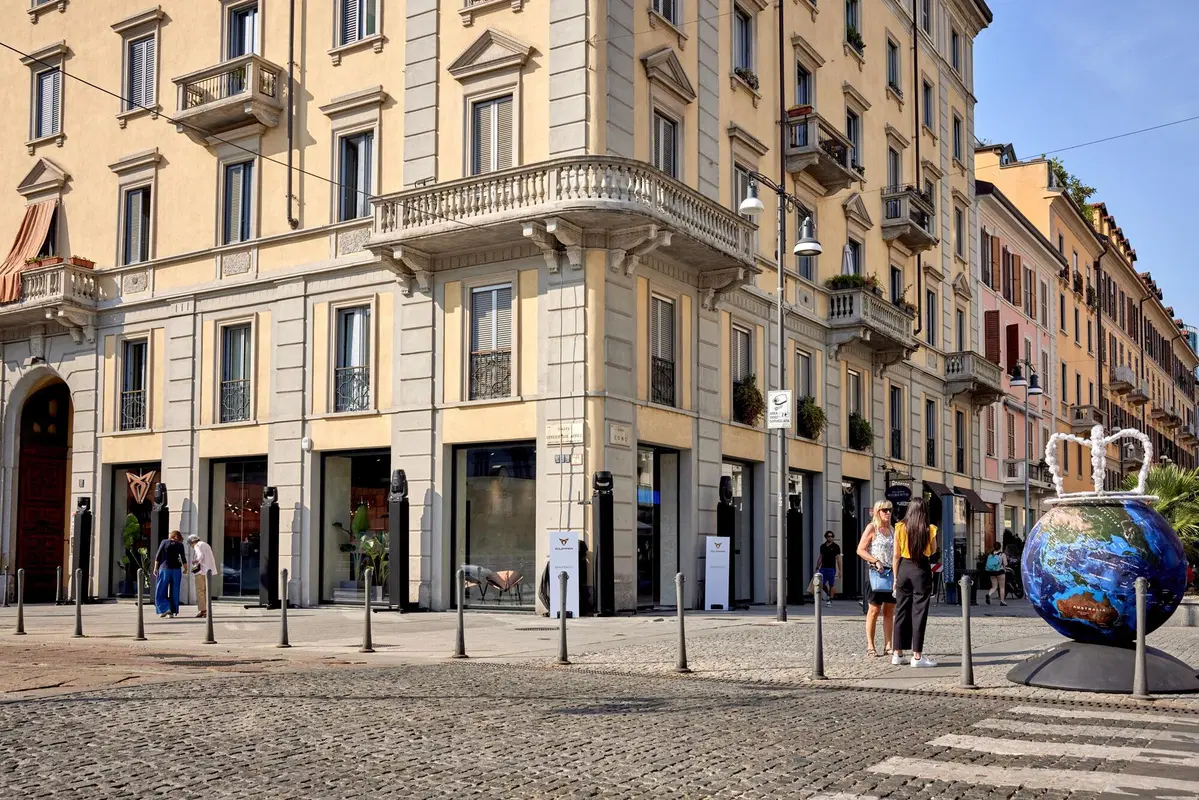 Nasce in Corso Como il Cupra Garage Milano (22)