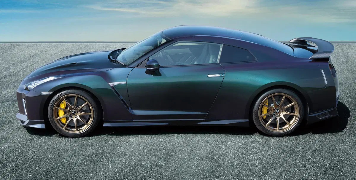 La nuova Nissan GT-R 2022 T-Spec Edition (7)