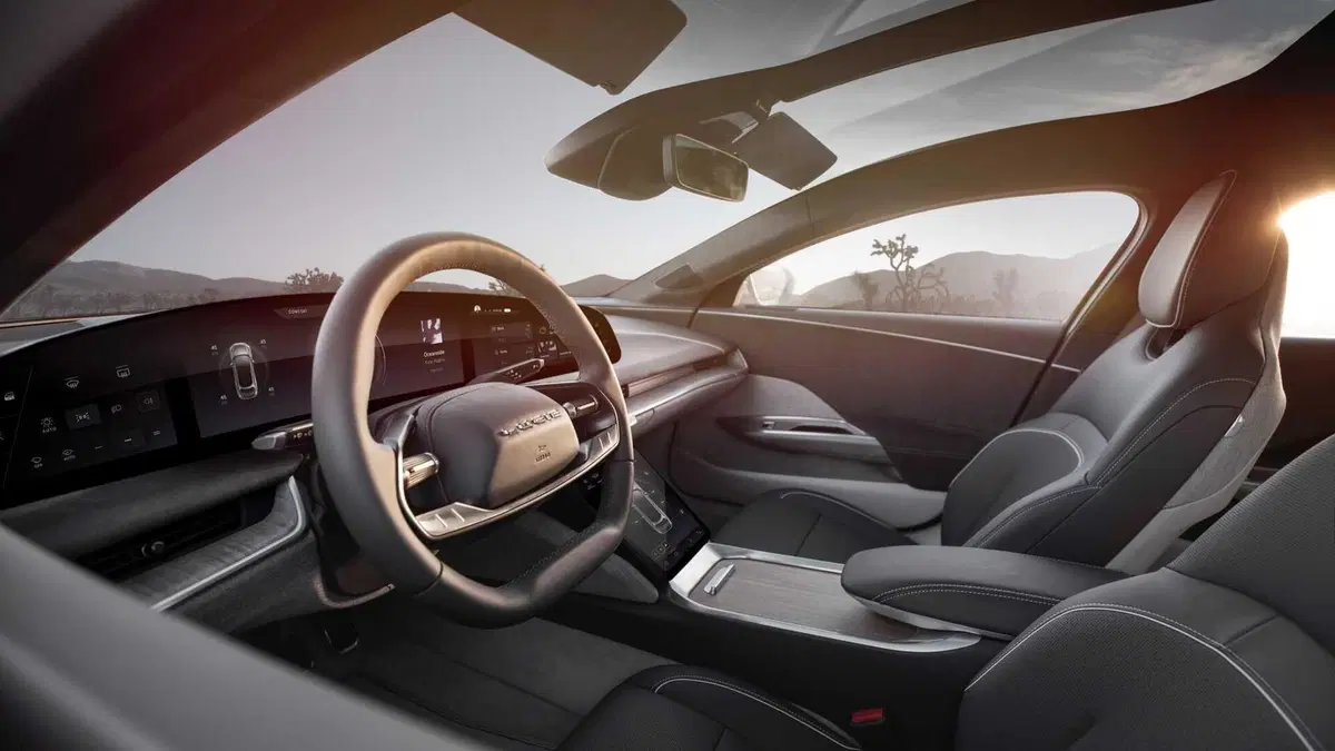 La rivale della Model S arriva dagli USA (9)
