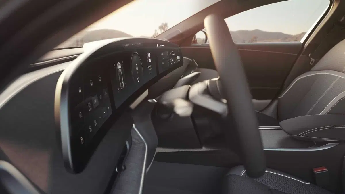 La rivale della Model S arriva dagli USA (12)