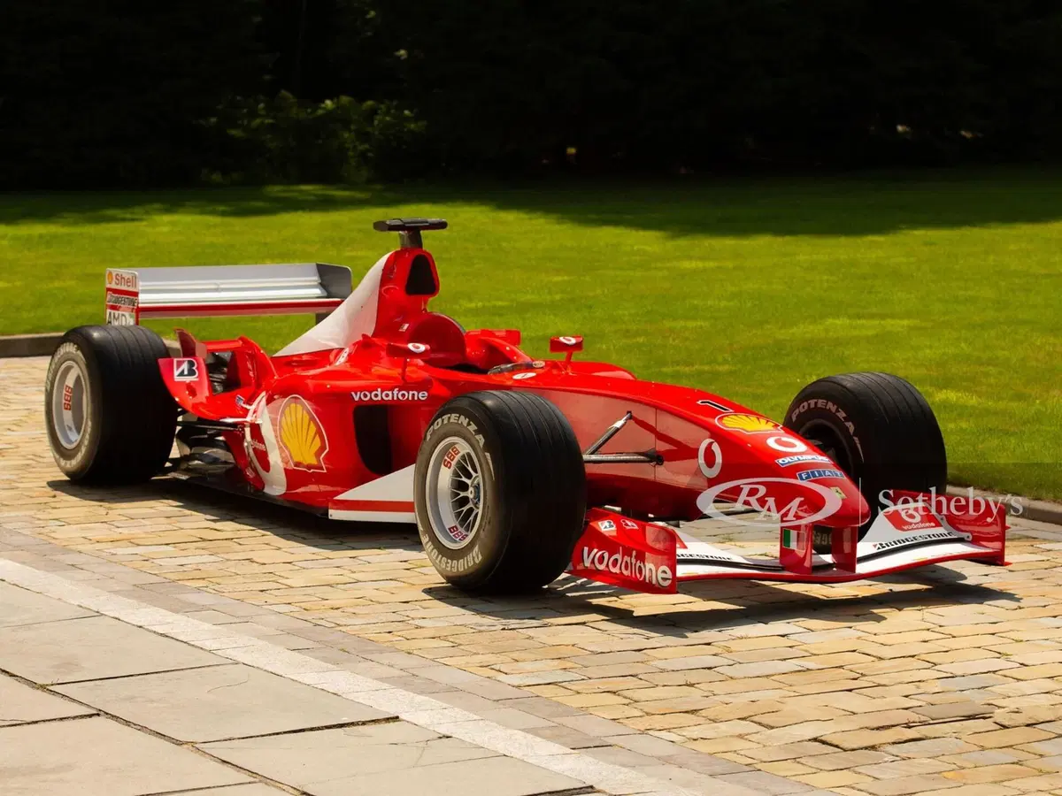 Una Ferrari F2003-GA in vendita a Londra  (2)