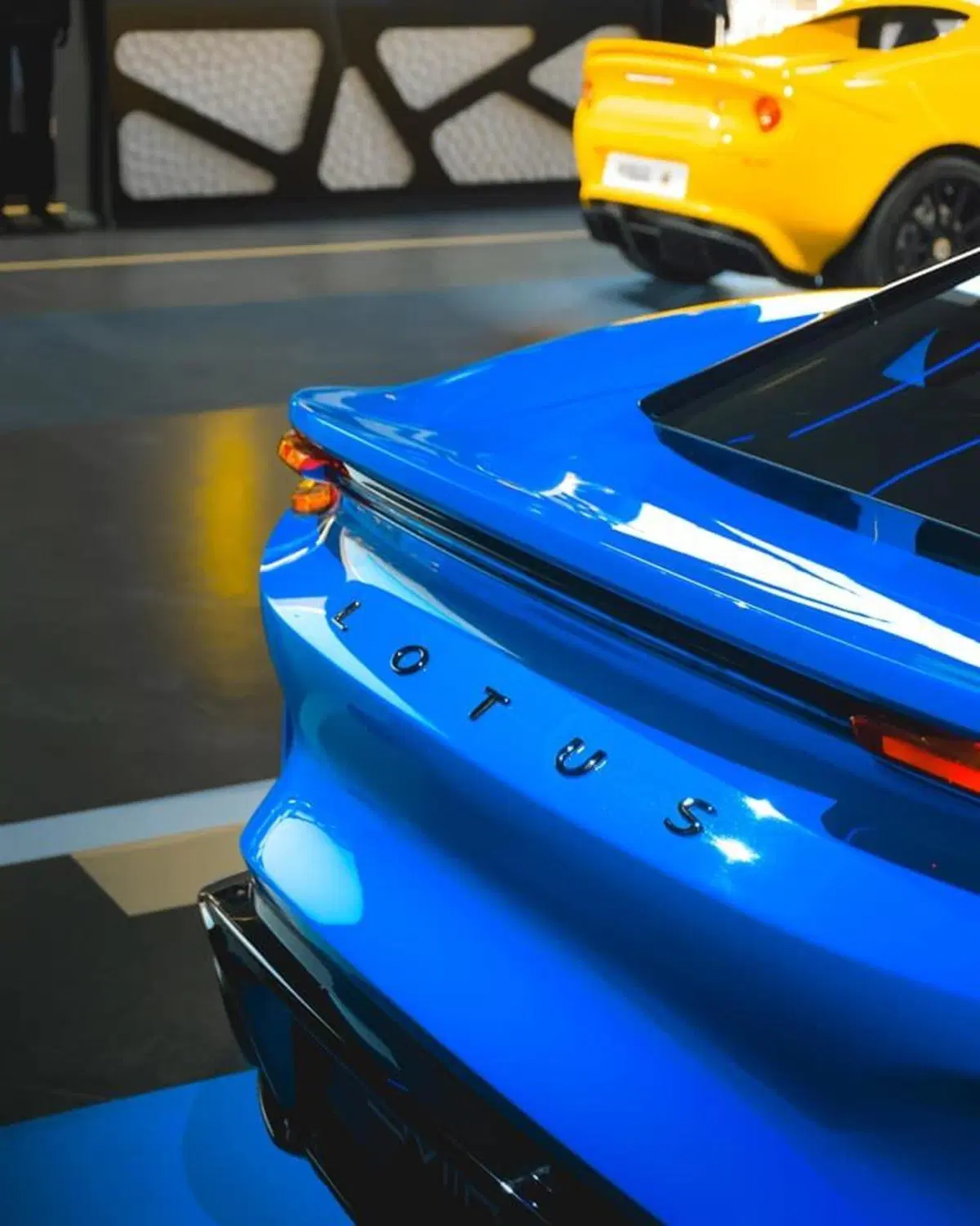 Lotus Emira First Edition in arrivo nel 2022  (10)