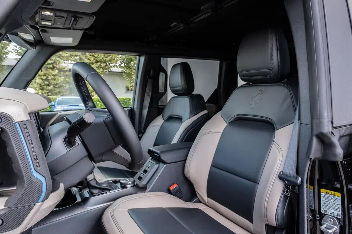 Ford Bronco approda finalmente in Italia (23)
