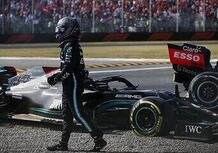 F1, Hamilton snobba Helmut Marko e Verstappen