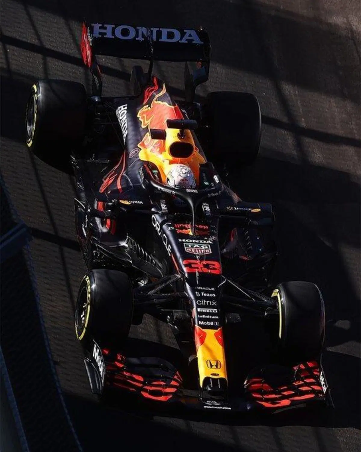 F1, GP Russia 2021:  pole per Norris (24)