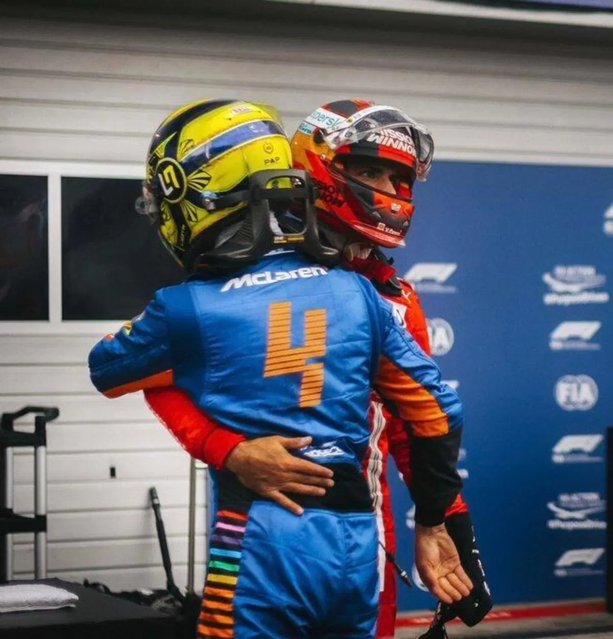 F1, GP Russia 2021: 100° vittoria per Hamilton (2)