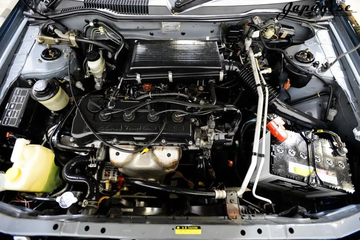 Una rara Nissan Rasheen del 1995 in vendita  (26)