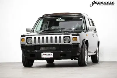 Una rara Nissan Rasheen del 1995 in vendita 