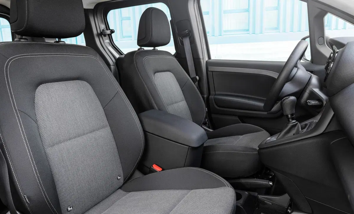 Mercedes-Benz Citan (2021-->>) (12)