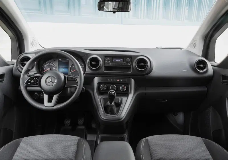 Mercedes-Benz Citan (2021-->>) (16)
