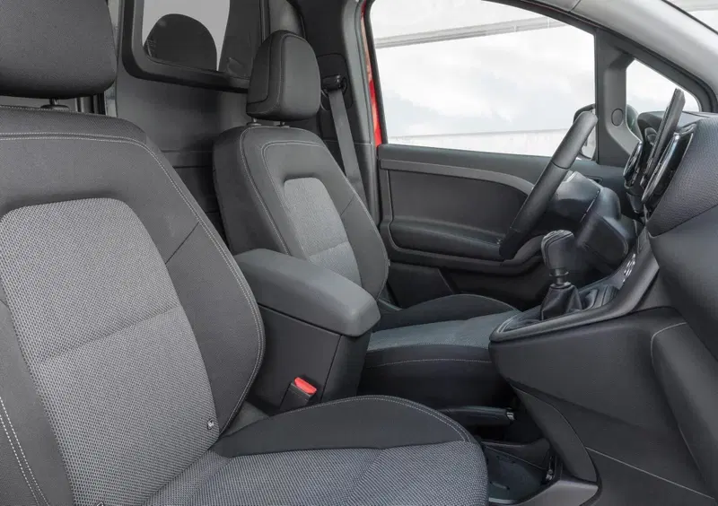 Mercedes-Benz Citan (2021-->>) (19)
