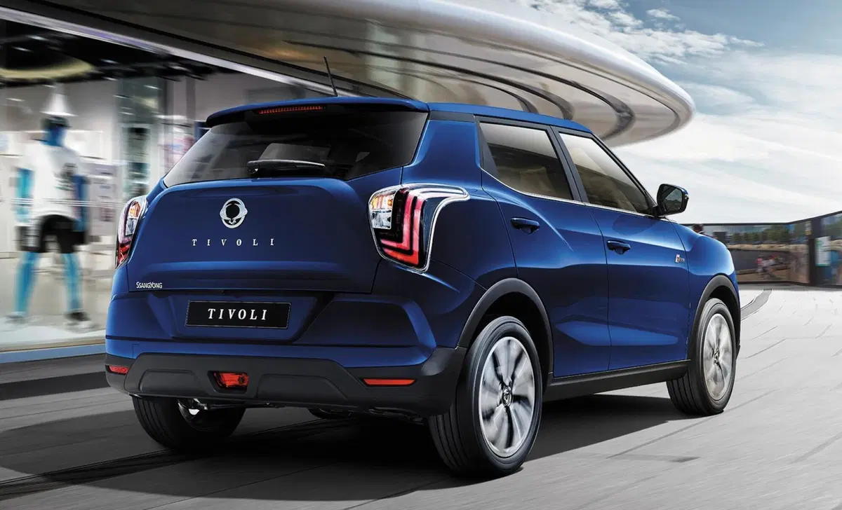 Ssangyong Tivoli 1.6d 2WD I lov It (4)