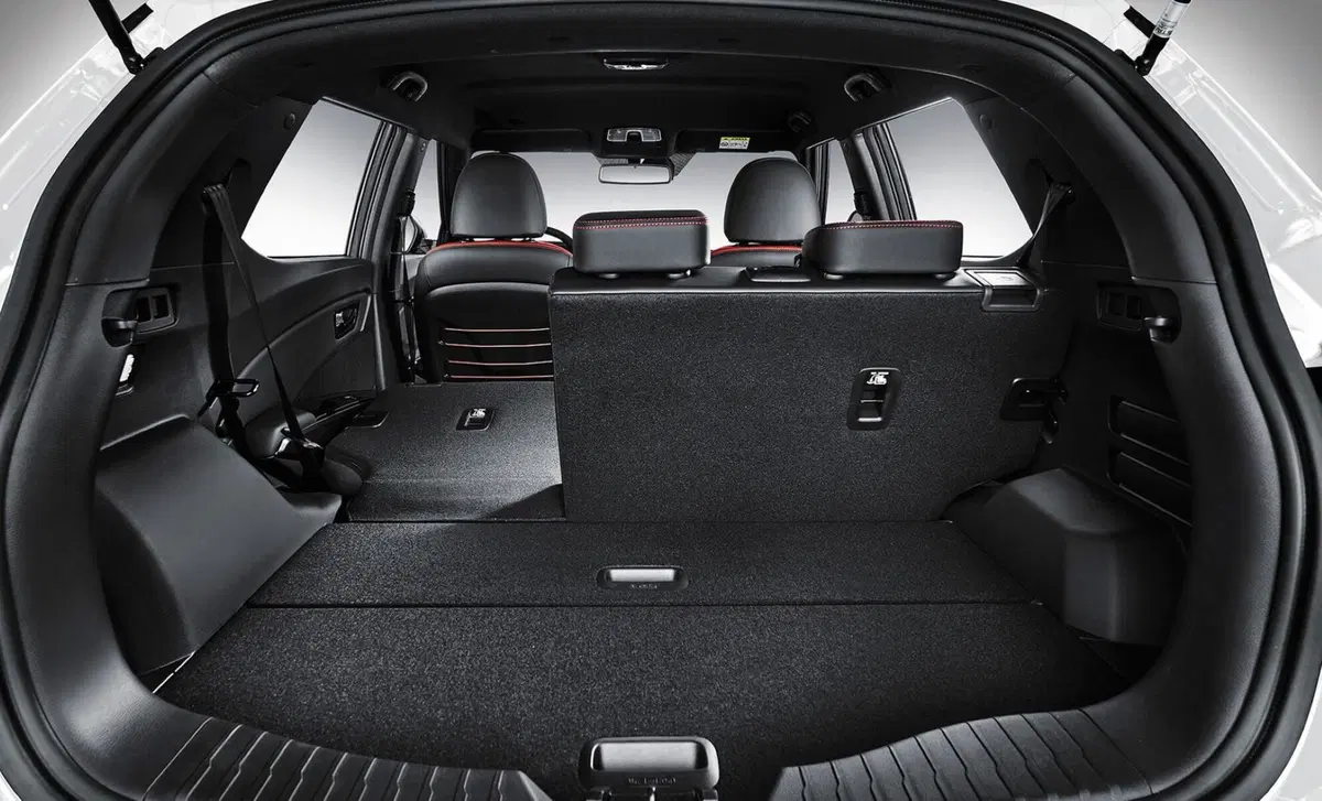 Ssangyong Tivoli 1.6d 2WD I lov It (15)