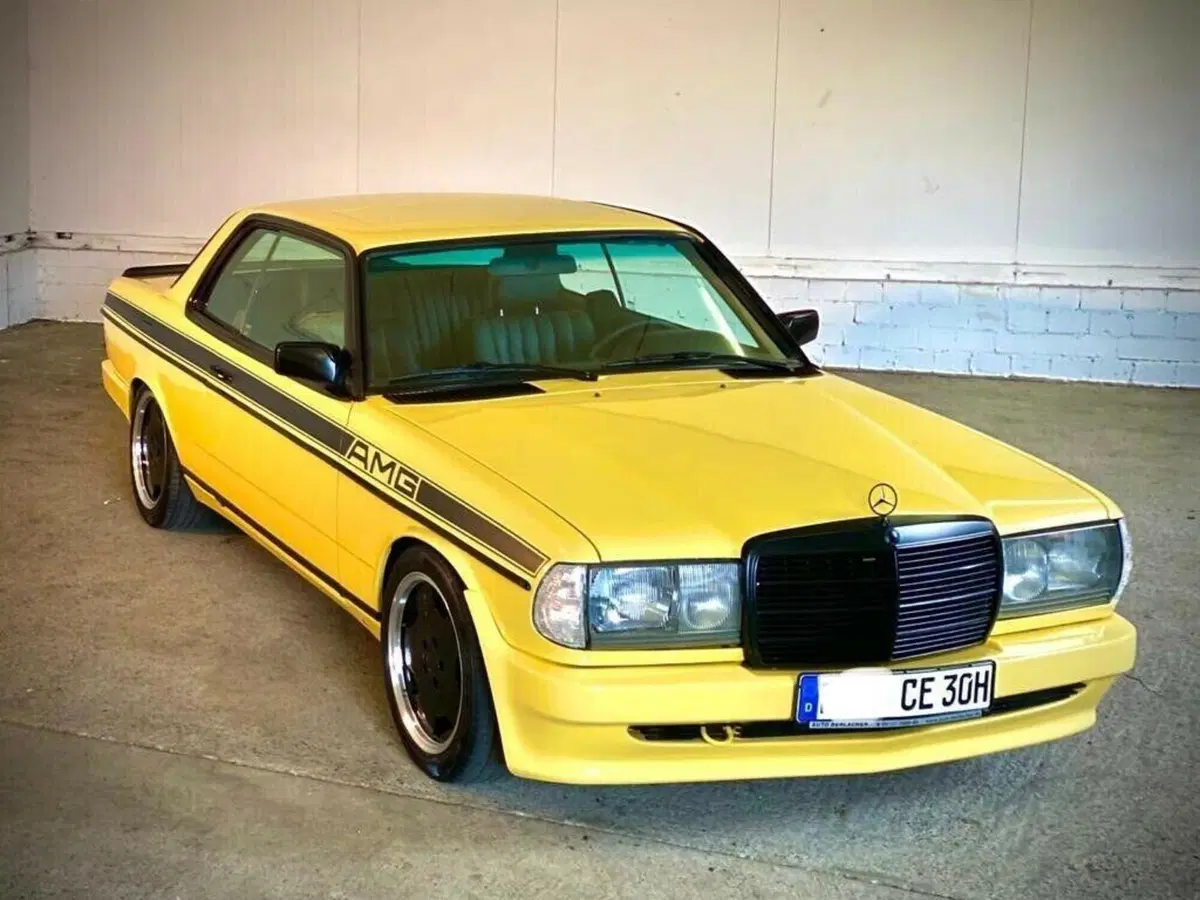 In vendita su Ebay una Mercedes 280CE AMG con kit Zender  (4)