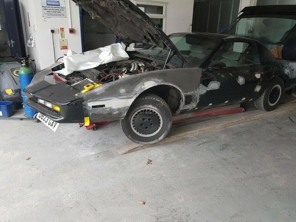 In vendita la Kitt di Supercar  (10)