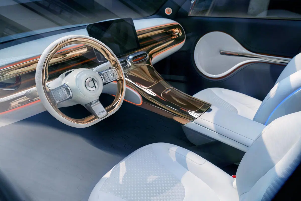 Il nuovo SUV smart dal vivo, In Italia: forte come la volontà di Mercedes e Geely (2)