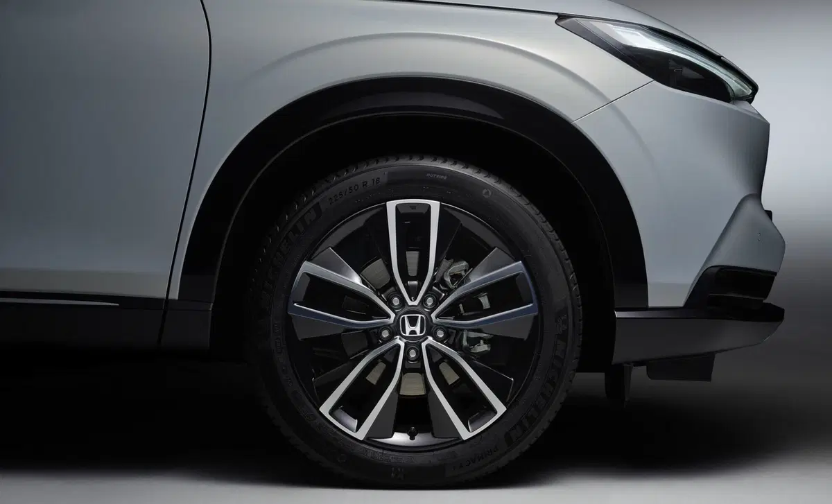Honda HR-V (2021-->>) (16)
