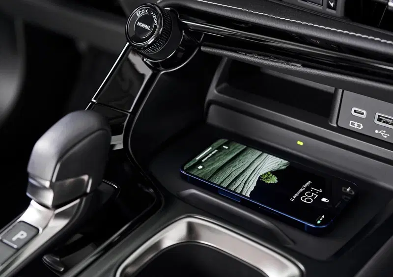 Lexus NX (2021-->>) (19)