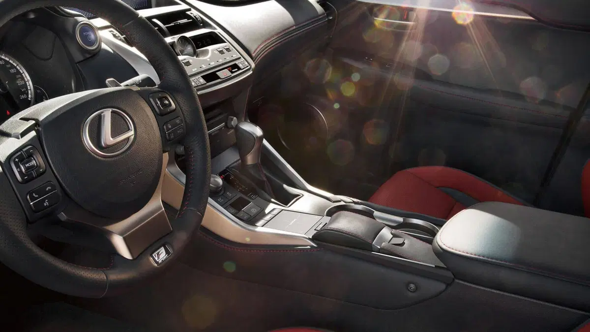 Lexus NX (2021-->>) (31)