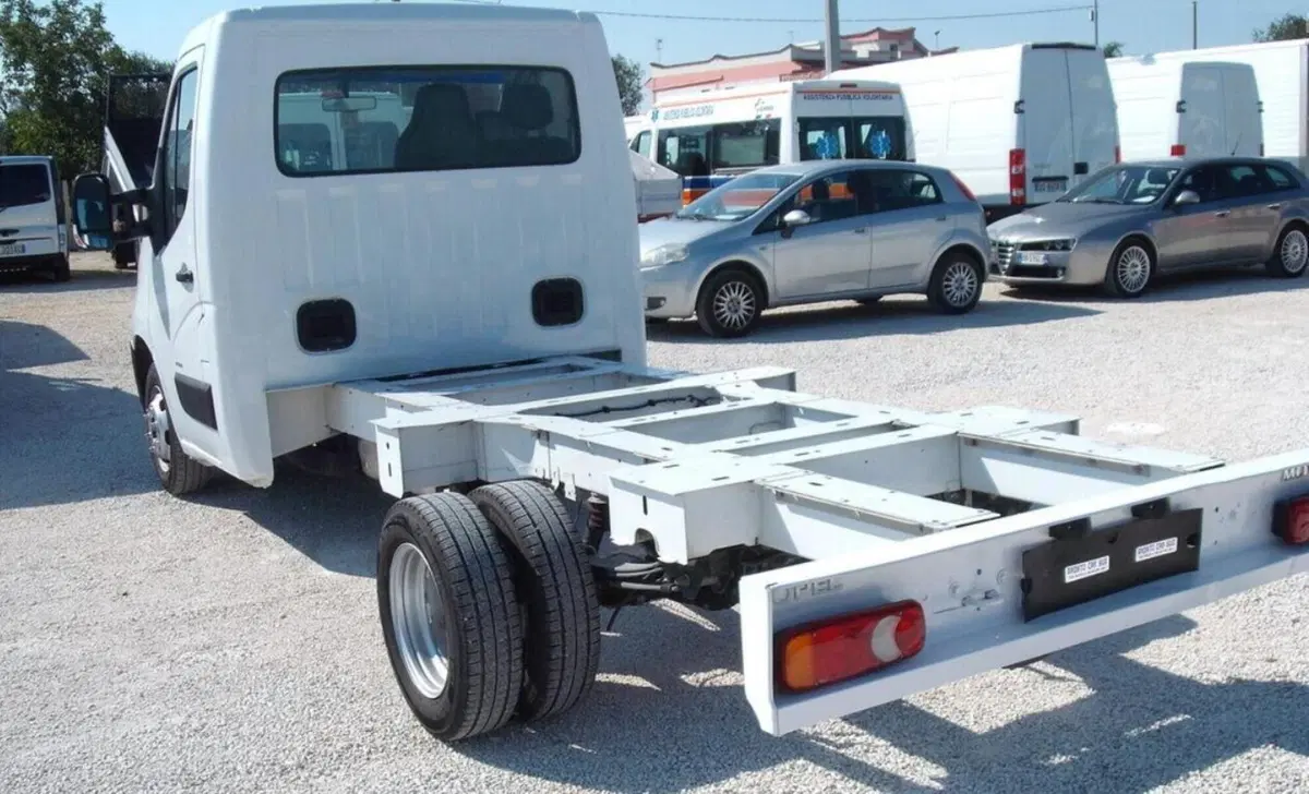 Opel Movano Telaio (2021-->>) (10)