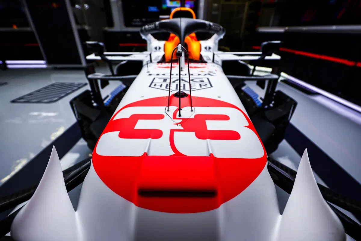 F1, Red Bull e Alpha Tauri livrea speciale in Turchia per omaggiare la Honda (2)